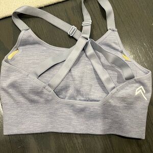 Oner Active
Effortsless SPORTS BRA